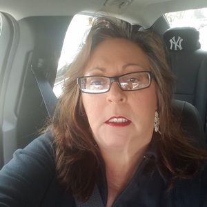 Meet your Posher, Annmarie